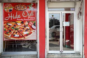 Hide Out pizza image