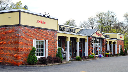 Home Improvement Store «Ed Youngs True Value Hardware», reviews and photos, 5641 Main St, Williamsville, NY 14221, USA