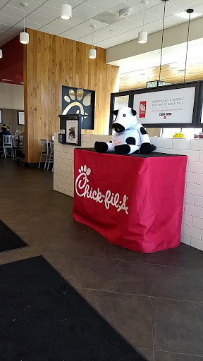 Fast Food Restaurant «Chick-fil-A», reviews and photos, 7101 Kingery Hwy, Willowbrook, IL 60527, USA