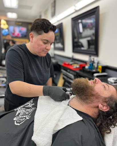 Barber Shop «Good Fellaz Barber Shop», reviews and photos, 617 W 17th St, Santa Ana, CA 92706, USA