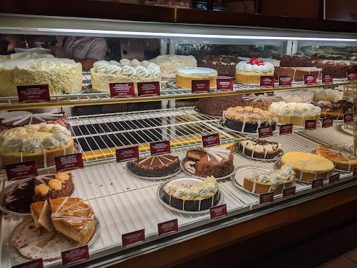 Restaurant «The Cheesecake Factory», reviews and photos, 230 Strander Blvd, Tukwila, WA 98188, USA