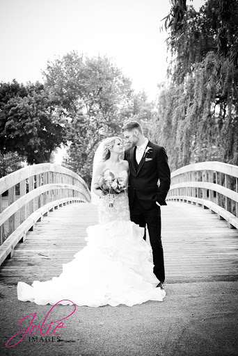 Bridal Shop «Here Comes the Bride», reviews and photos, 190 N Swift Rd, Addison, IL 60101, USA