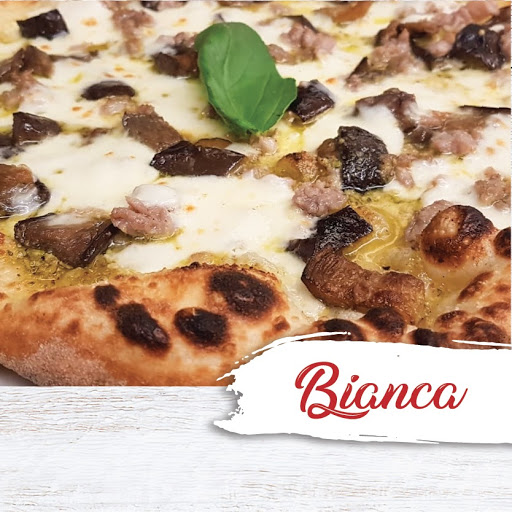 B&B DiscoRistoPizza in SantAngelo a Cupolo, Provincia di Benevento
