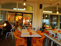 Atmosphère du Restaurant français La Bourlingue à Talmont-Saint-Hilaire - n°1