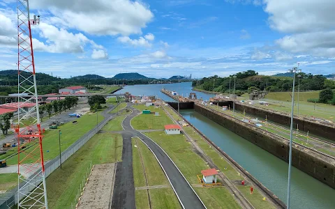 Esclusa Miraflores Canal De Panama image