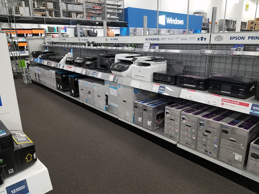 Electronics Store «Best Buy», reviews and photos, 5815 Youngstown Warren Rd, Niles, OH 44446, USA