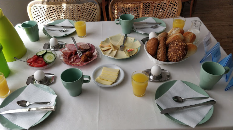 Plats et boissons hôtels Pension Haus Cecilie 38700 Braunlage