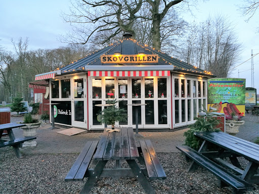 Skovgrillen in Middelfart, Viborg