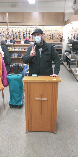 Thrift Store «MyUnique», reviews and photos, 218 W 234th St, Bronx, NY 10463, USA