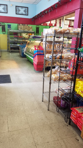 Grocery Store «Peenoy Video and Philippine Grocery», reviews and photos, 5601 Watt Ave #3, North Highlands, CA 95660, USA