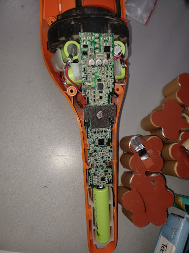 Car Battery Store «Batteries Plus Bulbs», reviews and photos, 3404 S McClintock Dr, Tempe, AZ 85282, USA