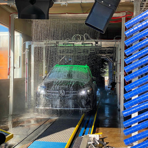 Classic Touch Express Car Wash en Winston-Salem