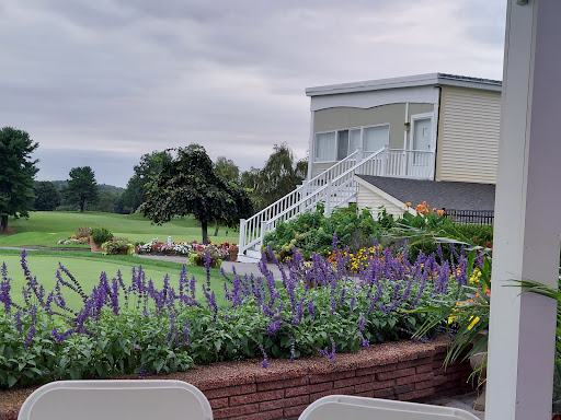 Country Club «Pleasant Valley Country Club», reviews and photos, 95 Armsby Rd, Sutton, MA 01590, USA