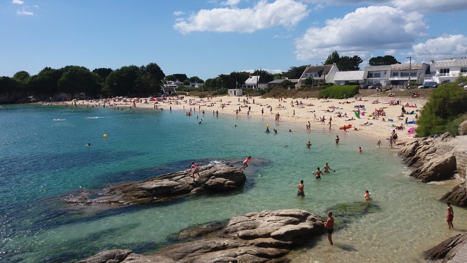 Foto de Plage du Perello com água cristalina superfície