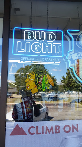 Liquor Store «Stop 24 Liquors», reviews and photos, 319 Veterans Pkwy, Bolingbrook, IL 60490, USA