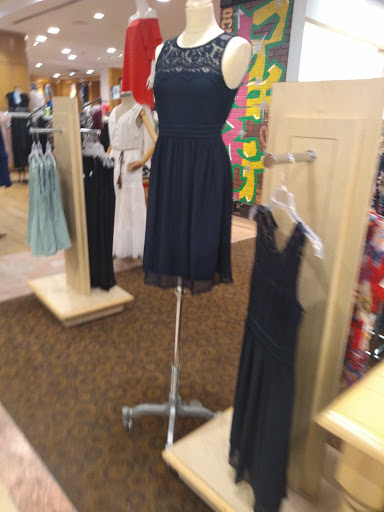 Stores to buy long dresses Juarez City