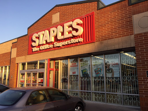 Staples, 624 E 400 S, Salt Lake City, UT 84102, USA, 