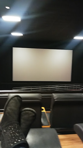 Movie Theater «Regal Cinemas Shiloh Crossing 18», reviews and photos, 10400 E. US 36, Avon, IN 46168, USA