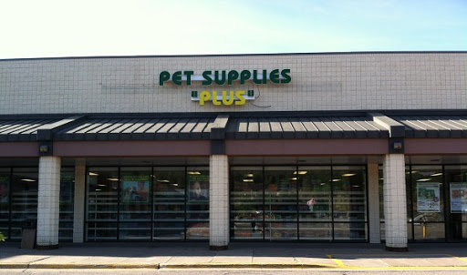 Pet Supplies Plus, 1816 S Stephenson Ave, Iron Mountain, MI 49801, USA, 