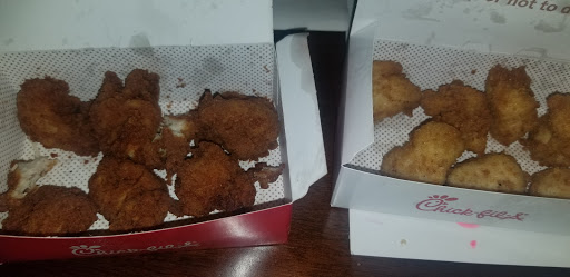 Fast Food Restaurant «Chick-fil-A», reviews and photos, 2711 N Belt Line Rd, Irving, TX 75062, USA