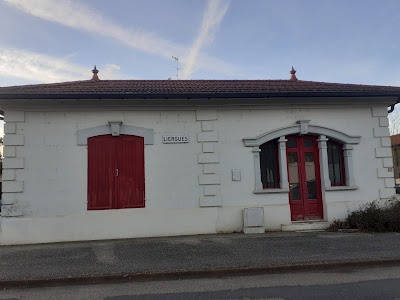 Gare du Tacot. Liergues à Porte des Pierres Dorées