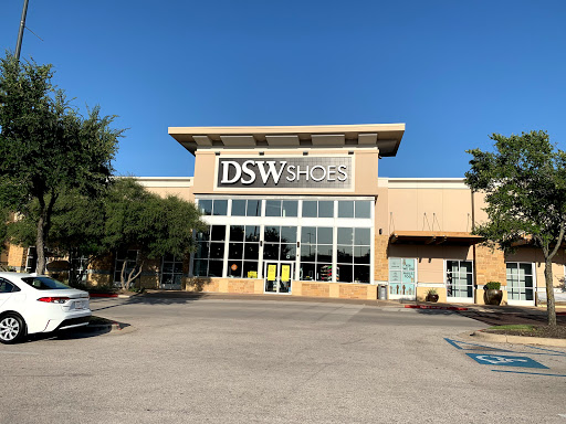 Shoe Store «DSW Designer Shoe Warehouse», reviews and photos, 10515 N Mopac Expy, Austin, TX 78759, USA