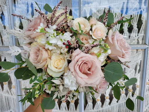 Florist «Sunshine Designs Florist, LLC», reviews and photos, 1813 Creighton Rd, Pensacola, FL 32504, USA