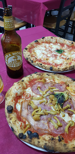 Pizzeria Michele in Napoli, Città Metropolitana di Napoli