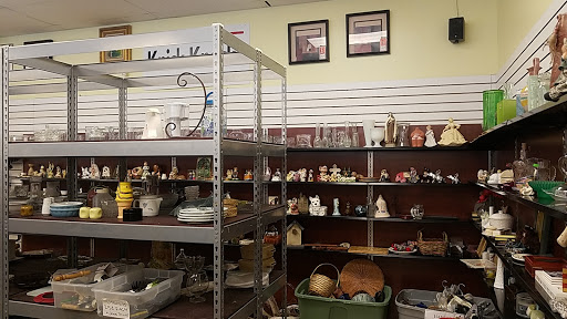 Thrift Store «Restoration Ministries Thrift», reviews and photos, 14950 Dixie Hwy, Harvey, IL 60426, USA