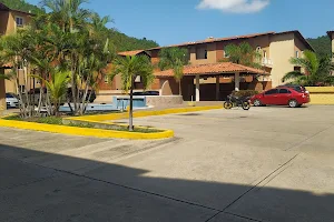 Conjunto Residencial Valle Alto II image