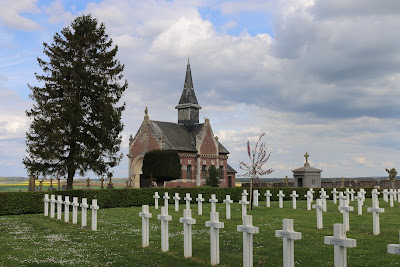 cimetière à Méry-la-Bataille