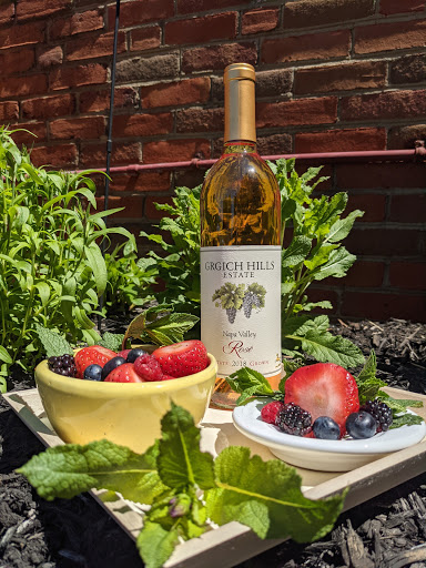 Wine Store «Piazza Discepoli Wine & Food», reviews and photos, 7754 Camargo Rd, Cincinnati, OH 45243, USA