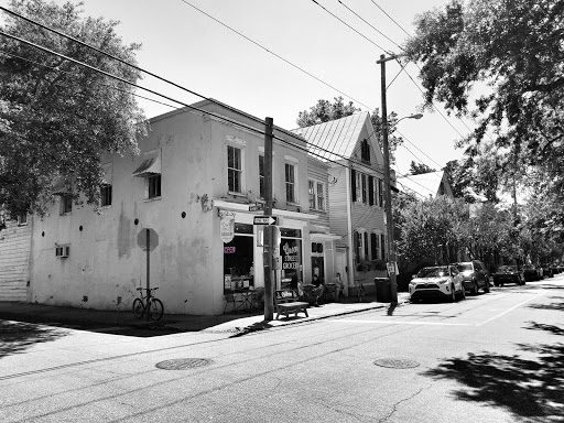 Cafe «Queen Street Grocery», reviews and photos, 133 Queen St, Charleston, SC 29401, USA