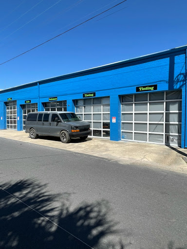 Car Wash «Show Ridez Audio, Tint, Performance, and Auto Detailing», reviews and photos, 510 S Madison St, Whiteville, NC 28472, USA