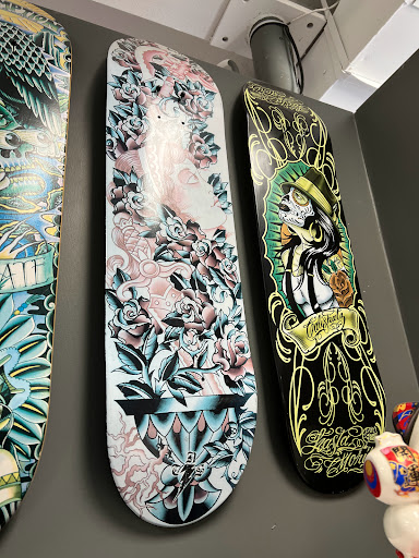 Tattoo Shop «Dark Lotus Tattoos», reviews and photos, 239 W Mill St, Liberty, MO 64068, USA