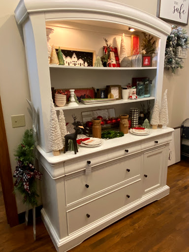 Furniture Store «Carver Junk Company», reviews and photos, 206 N Chestnut St, Chaska, MN 55318, USA