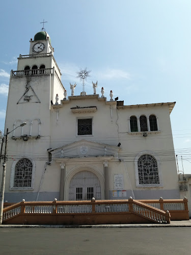 Iglesia Católica Espíritu Santo | Guayaquil