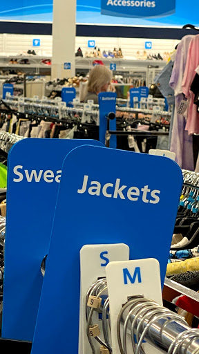 Clothing Store «Ross Dress for Less», reviews and photos, 3300 S Glenstone Ave, Springfield, MO 65804, USA