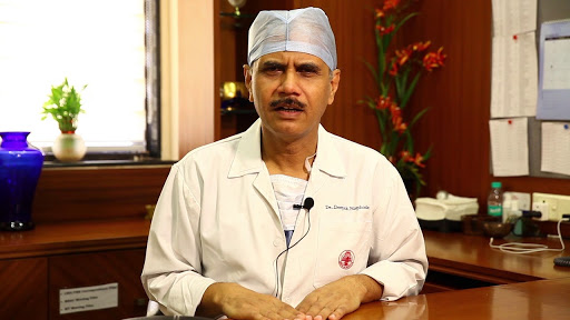Dr. Deepak Naphade | Best Cardiovascular and thoracic surgeon at PD Hinduja hospital Mahim West Mumbai