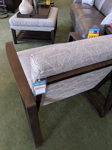 Furniture Store «Raymour & Flanigan Furniture and Mattress Store», reviews and photos, 3367 Brunswick Pike, Lawrenceville, NJ 08648, USA