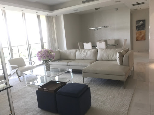 Furniture Store «Wasser Exclusive Furniture», reviews and photos, 19 NE 1st Ave, Hallandale Beach, FL 33009, USA