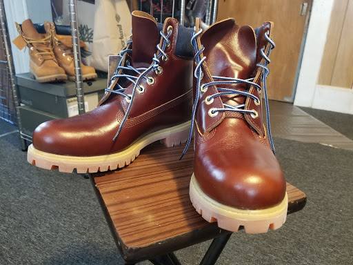 Shoe Store «Timberland Factory Store», reviews and photos, 1 Outlet Blvd #488, Wrentham, MA 02093, USA