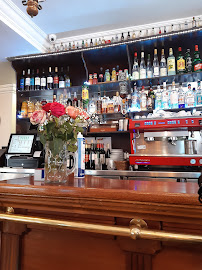 Atmosphère du Restaurant français Le Relais Gascon montmartre paris18e - n°5