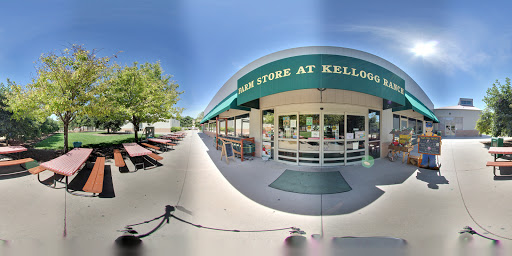 Farm Store at Kellogg Ranch, 4102 S University Dr, Pomona, CA 91768, USA, 