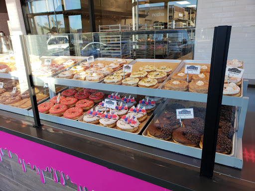 Shopping Mall «Scottsdale Promenade», reviews and photos, 16427 N Scottsdale Rd, Scottsdale, AZ 85254, USA