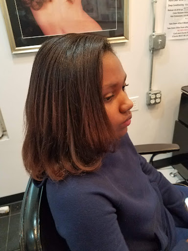 Beauty Salon «New Yorker Styling Salon», reviews and photos, 8813 Bridgeport Way SW # 305, Lakewood, WA 98499, USA