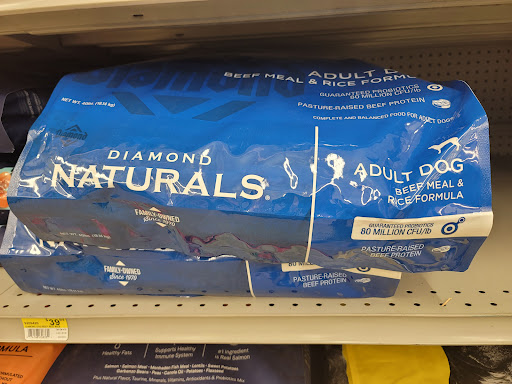 Animal Feed Store «Wilco Farm Store», reviews and photos, 2741 OR-99W, McMinnville, OR 97128, USA