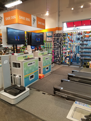 Running Store «Road Runner Sports», reviews and photos, 501 Shoppes Blvd, North Brunswick Township, NJ 08902, USA