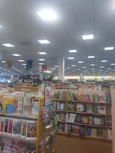 Book Store «Barnes & Noble», reviews and photos, 23130 Fashion Dr, Estero, FL 33928, USA