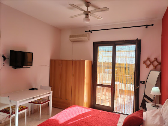 Photos du propriétaire hôtels Casa Vacanza Da Rosa 98037 Letojanni